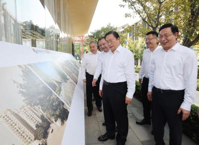 王忠林在武汉调研城市工作时强调 坚持以内涵式发展为主线 努力建设创新宜居美丽韧性文明智慧的现代化人民城市