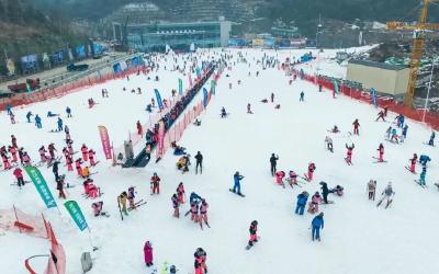 冰雪经济：屈原故里的冬日“热”