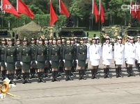 习近平检阅驻港部队现场