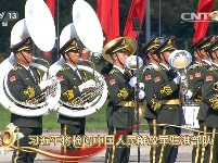 习近平检阅驻港部队现场