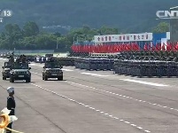 习近平检阅驻港部队现场