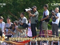 习近平检阅驻港部队现场