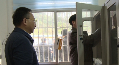 曹宏伟调研督导精准扶贫工作