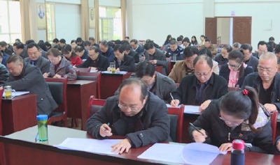 我县举办精准扶贫“政策考场”活动