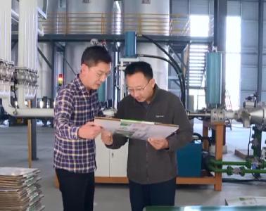 曹宏伟到峡口镇督导精准扶贫及重点项目建设