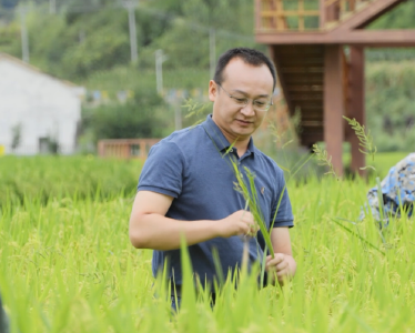 县市区长（局长）数家珍｜兴山县委副书记、县长吴浩变身推荐官，为兴山“家珍”代言