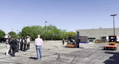 “铁木牛”认路准干活稳，搭载北斗的无人驾驶叉车已出口美日