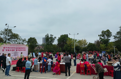 一头挑着民生冷暖，一头连着文明新风——“文明小货郎”打通服务群众“最后一米”