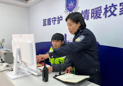 新春走基层：春晚归来履职忙 武汉"社区女儿"邵楠暖心续写为民初心