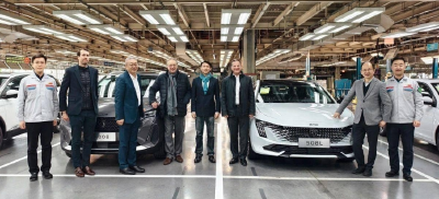 全球第四大车企老总来武汉，专门去坐了萝卜快跑