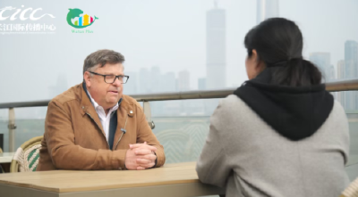 汉马周日开跑！总领事喊话全球跑友：冲线之后，慢品武汉烟火与春光