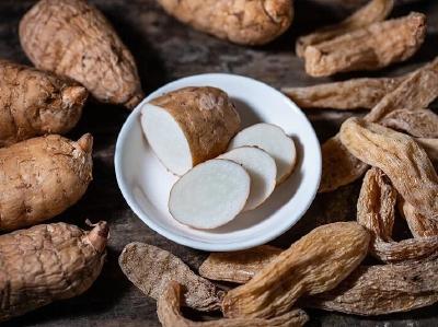 盘活闲置林地 天麻成为集体增收“良方”