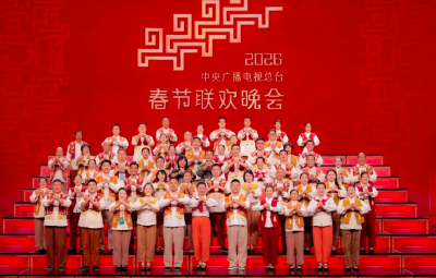 为了父老乡亲，把初心写在田野上——新农人胡秀兵从田埂走上央视春晚始末