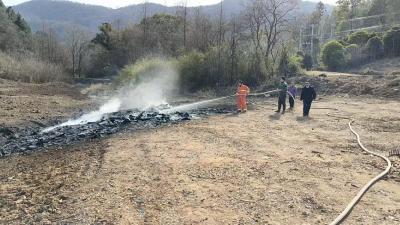 虎爪山林场开展森林防火实战演练
