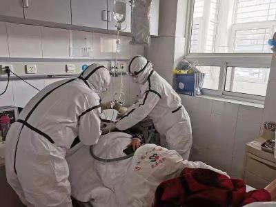 相信我们，抗击疫病必胜！