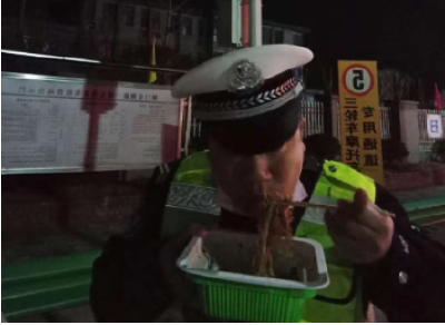 他们的名字叫“辅警”
