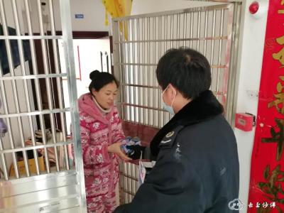 沙洋：税企齐上阵 携手献爱心