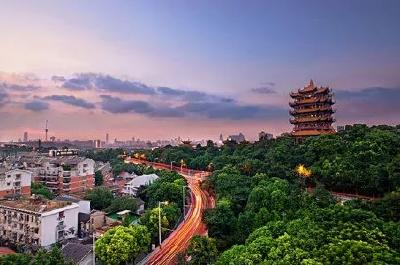 好消息！黄鹤楼公园4月29日起恢复有限开放，游客可通过网络预约购票