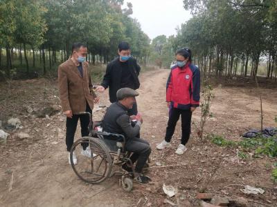 青年学生心向党，疫情一线显担当