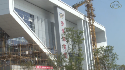 县人大常委会视察市八运会体育设施建设情况 