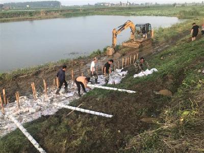 【省市媒体看沙洋】长湖水位距历史最高仅差1厘米 沙洋5000干群上堤严防死守