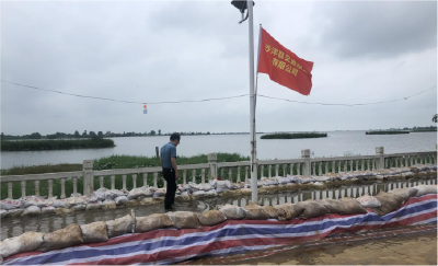 洪水不退，我们不撤 ——长湖防汛日记
