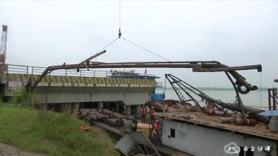 湖北沙洋：严厉打击非法采砂   依法拆解“三无”船舶