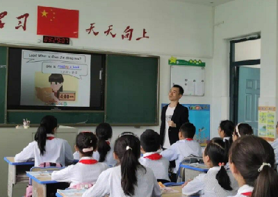 沙洋县汉上实验学校：送教促交流 互助共成长