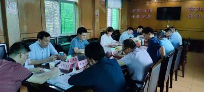 李莉丽主持召开调度会强调全面紧张、全员动员，以最高标准迎接中央督导组