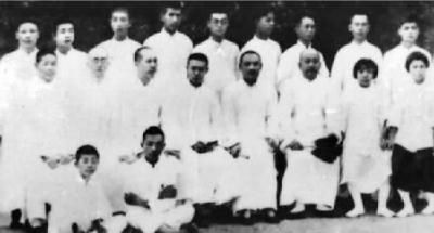 【党史故事】蔡以忱推荐黄陂会馆作为“五大”会场 