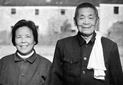 【党史故事】甘祖昌 龚全珍：扎根农村 一心为民