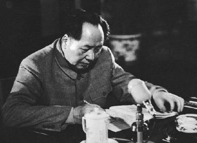 【党史故事】长征途中与建国后曾两次因贺子珍伤感落泪