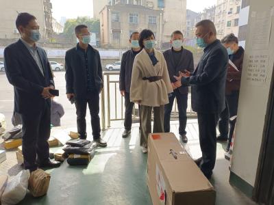 李莉丽检查疫情防控工作时强调：从严从实从细落实举措  坚决守牢疫情防控底线