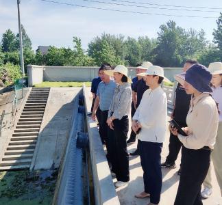 李莉丽带队调研水利工程建设情况