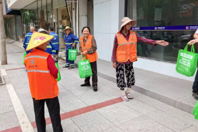 沙洋县市场监管局：高温无情人有情，清凉慰问暖人心