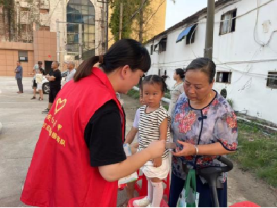 汉津社区开展防溺水宣传 筑牢暑期“安全线”