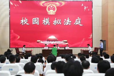 沙洋：模拟法庭进校园  筑牢青少年禁毒防线
