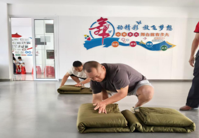 开源社区开展“八一同乐情意浓”主题活动