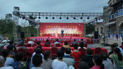 弘扬“三大精神”  传承红色文化