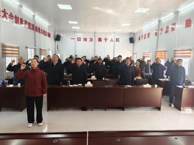 银发永向党   余晖映初心