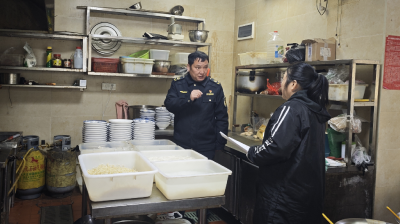 沙洋镇：创新监管模式 构建网络餐饮安全共治新格局