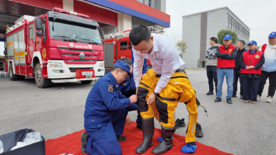 沙洋镇基层安全骨干“变身”消防员 零距离体验“烈火英雄”日常