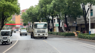 后港镇：防汛消杀“不打烊” 筑牢群众健康防线
