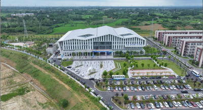 2026年湖北省青少年运动会游泳比赛暨“中国体育彩票”湖北省青少年儿童游泳锦标赛火热开赛