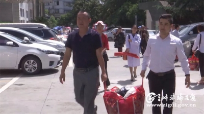 【脱贫攻坚铿锵行】贫困患者多次住院 爱心人士倾情帮扶