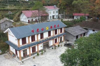 【贫困村里看变化】楠木河村：强基础 兴产业 走向乡村振兴