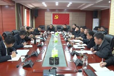 劲牌持正堂药业到我县调研中药材产业项目投资工作