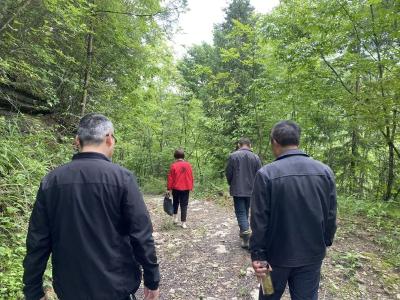 五峰镇：高速征迁协调组的一天
