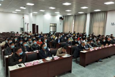 党史学习教育县委宣讲团到牛庄乡宣讲
