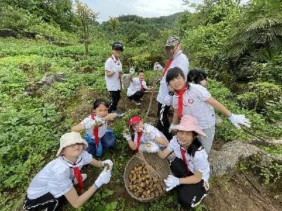 首秀！乡村耕读大学堂在渔洋关镇王家坪村、沙埫村开讲